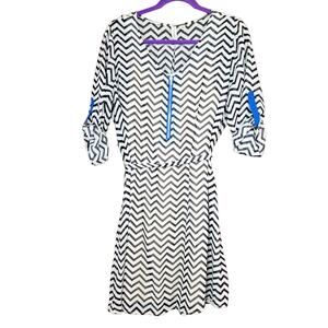 Tacera Black & White Chevron Dress Blue Accents Size Large